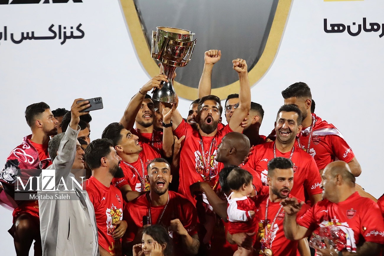 رونمایی از خروجی‌های پرسپولیس پس از قهرمانی/ ستاره محبوب سرخ‌ها در آستانه جدایی