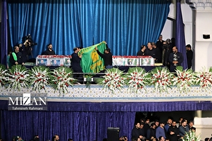 مراسم وداع با پیکر رئیس‌جمهور و همراهان در مصلی امام‌ خمینی (ره) تهران برگزار شد