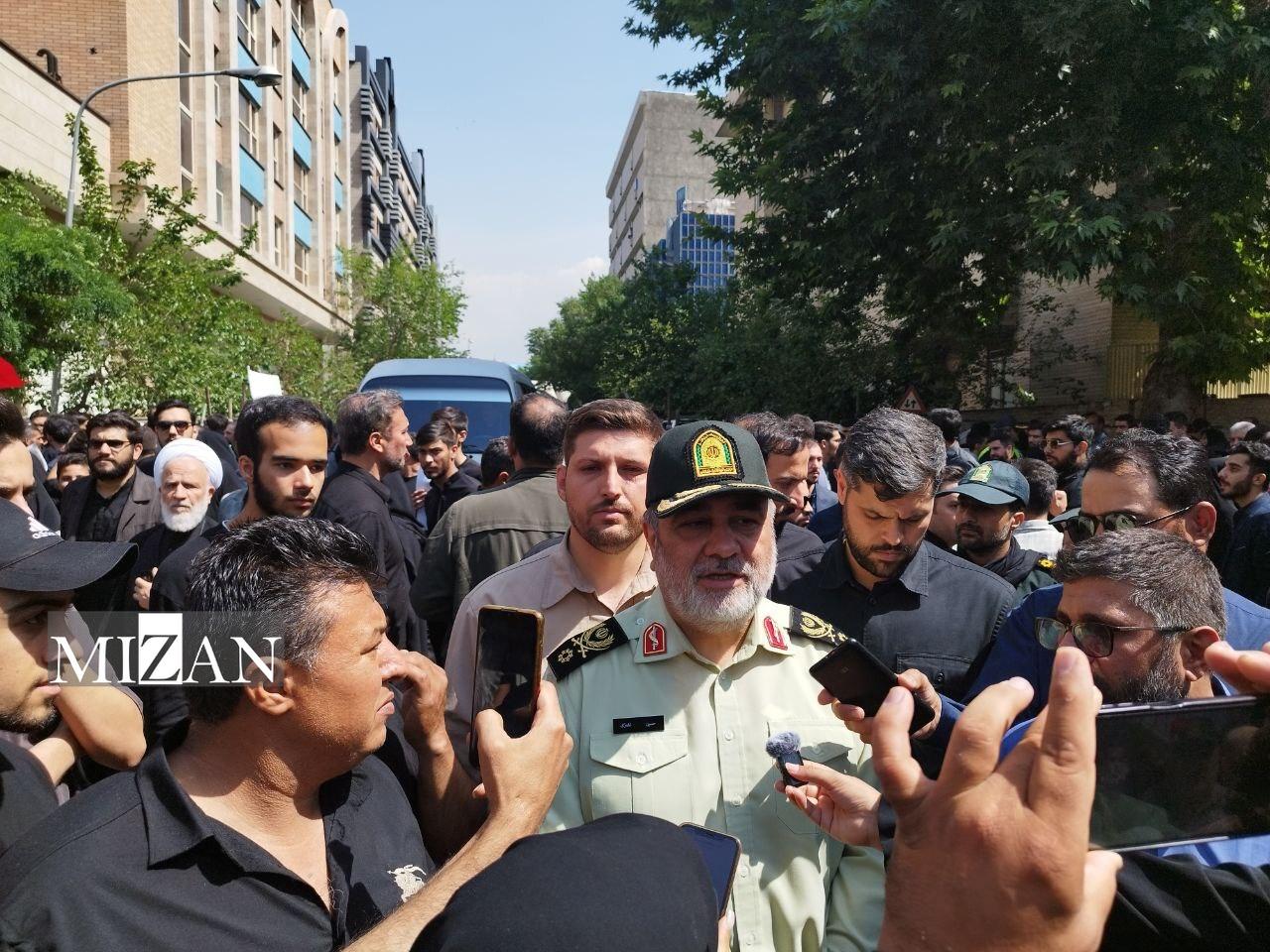 حضور مسئولین و مقامات کشوری در مراسم تشییع رئیس جمهور و همراهان