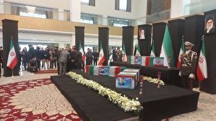 ادای احترام ۹۰ تن از سران و مقام‌های کشور‌ها به مقام رئیس‌جمهور شهید و همراهان