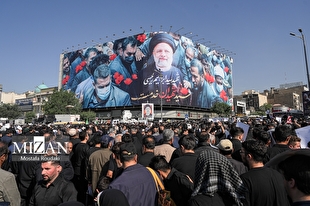 روایت مردمی از تشییع پیکر رئیس‌جمهور شهید و شهدای همراهش در پایتخت