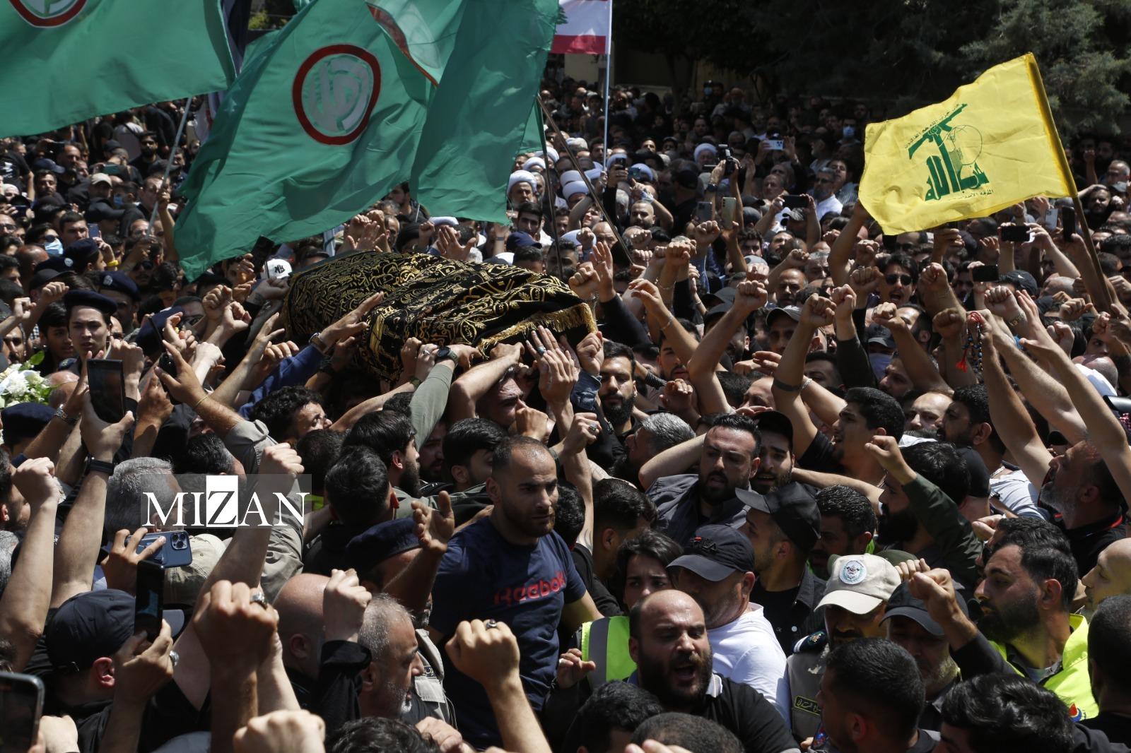 مراسم تشییع پیکر مادر سید حسن نصرالله برگزار شد مراسم تشییع پیکر مادر سید حسن نصرالله برگزار شد