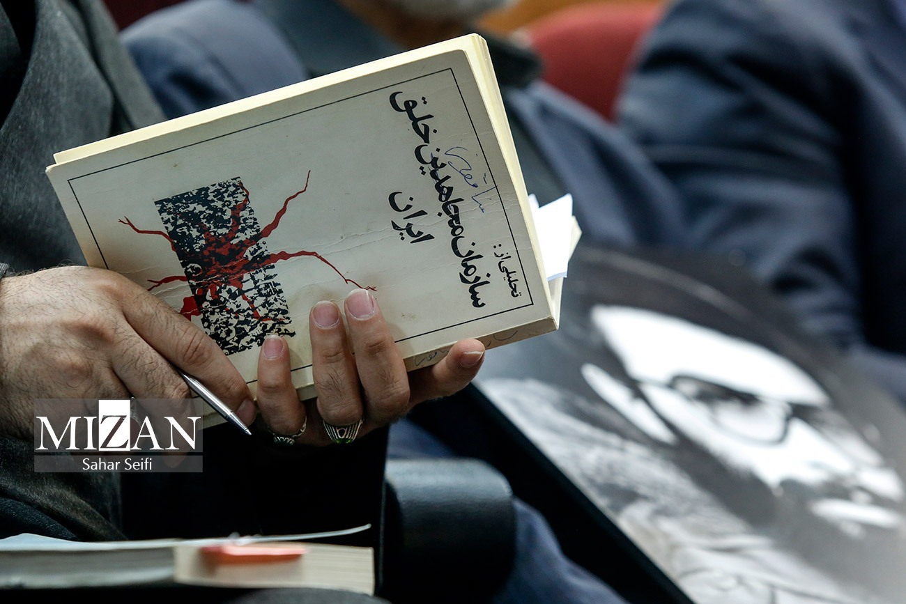 مشق منافقین از بدترین جنایت‌کاران؛ از وحشی‌گری داعش تا جنایت‌های جنگی آمریکا