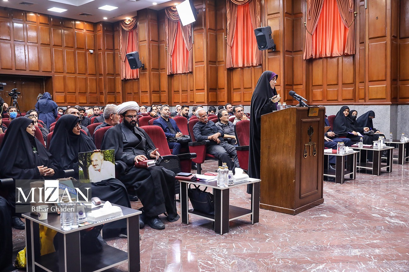 جنایت‌های تروریستی منافقین از کف خیابان تا اوج آسمان؛ دشمنی بی‌پایان با هرآنچه رنگ و بوی جمهوریت دارد