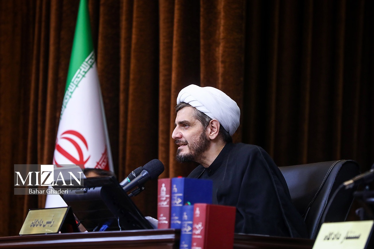 جنایت‌های تروریستی منافقین از کف خیابان تا اوج آسمان؛ دشمنی بی‌پایان با هرآنچه رنگ و بوی جمهوریت دارد