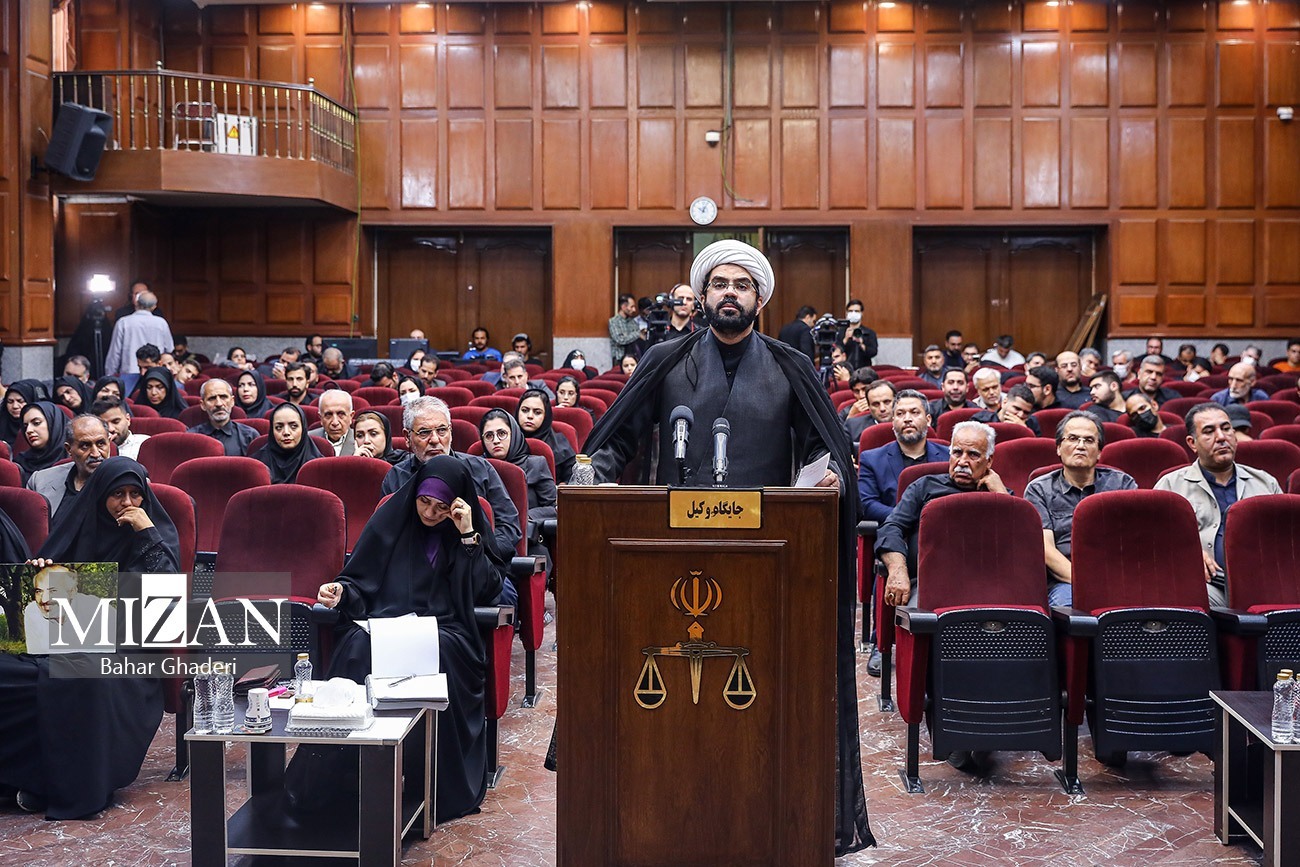 جنایت‌های تروریستی منافقین از کف خیابان تا اوج آسمان؛ دشمنی بی‌پایان با هرآنچه رنگ و بوی جمهوریت دارد