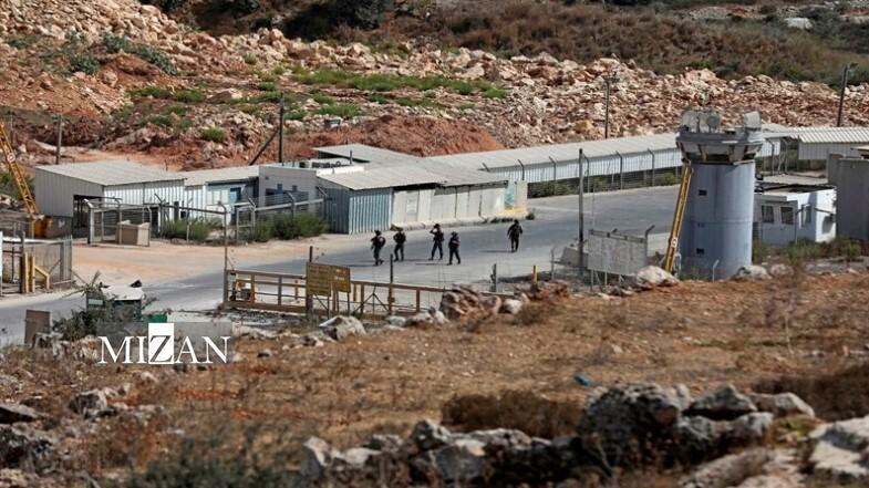 قبری روی زمین؛ زندان عوفر کجاست؟