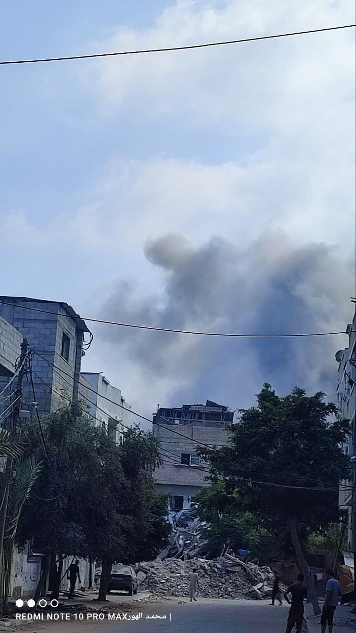 بمباران برجهای مسکونی در النصیرات و البریج؛ دهها نفر به شهادت رسیدند بمباران برجهای مسکونی در النصیرات و البریج؛ دهها نفر به شهادت رسیدند