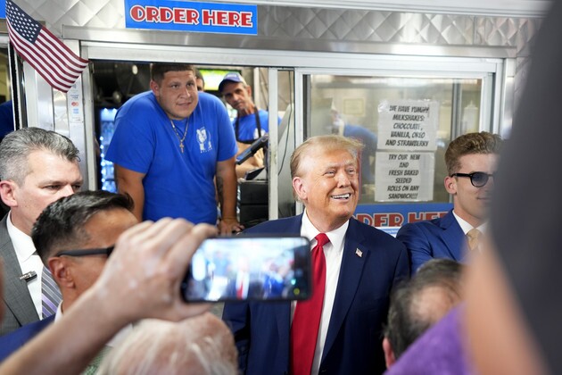 انتخابات آمریکا؛ پیشتازی بایدن در نظرسنجی‌های سراسری