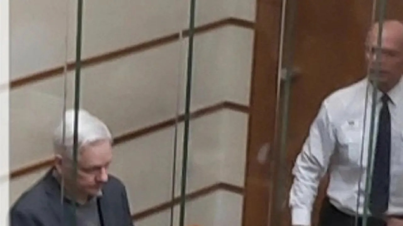 آسانژ از بازداشت تا آزادی؛ درباره پرونده موسس ویکیلیکس چه میدانیم آسانژ از بازداشت تا آزادی؛ درباره پرونده موسس ویکیلیکس چه میدانیم