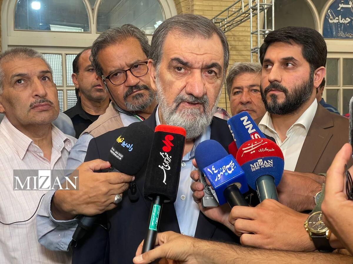 محسن رضایی رای خود را به صندوق انداخت