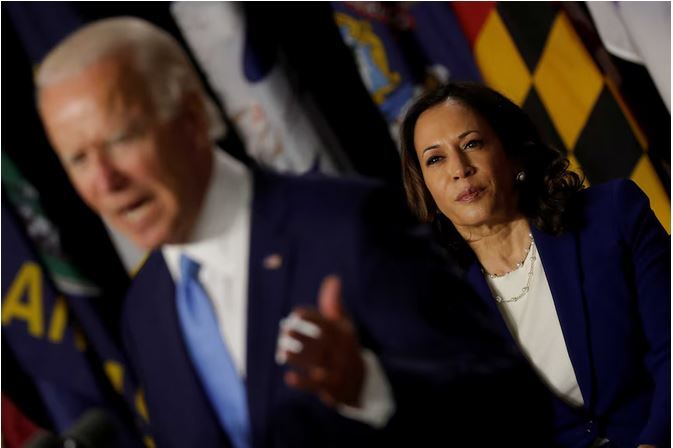 کامالا هریس کیست؟