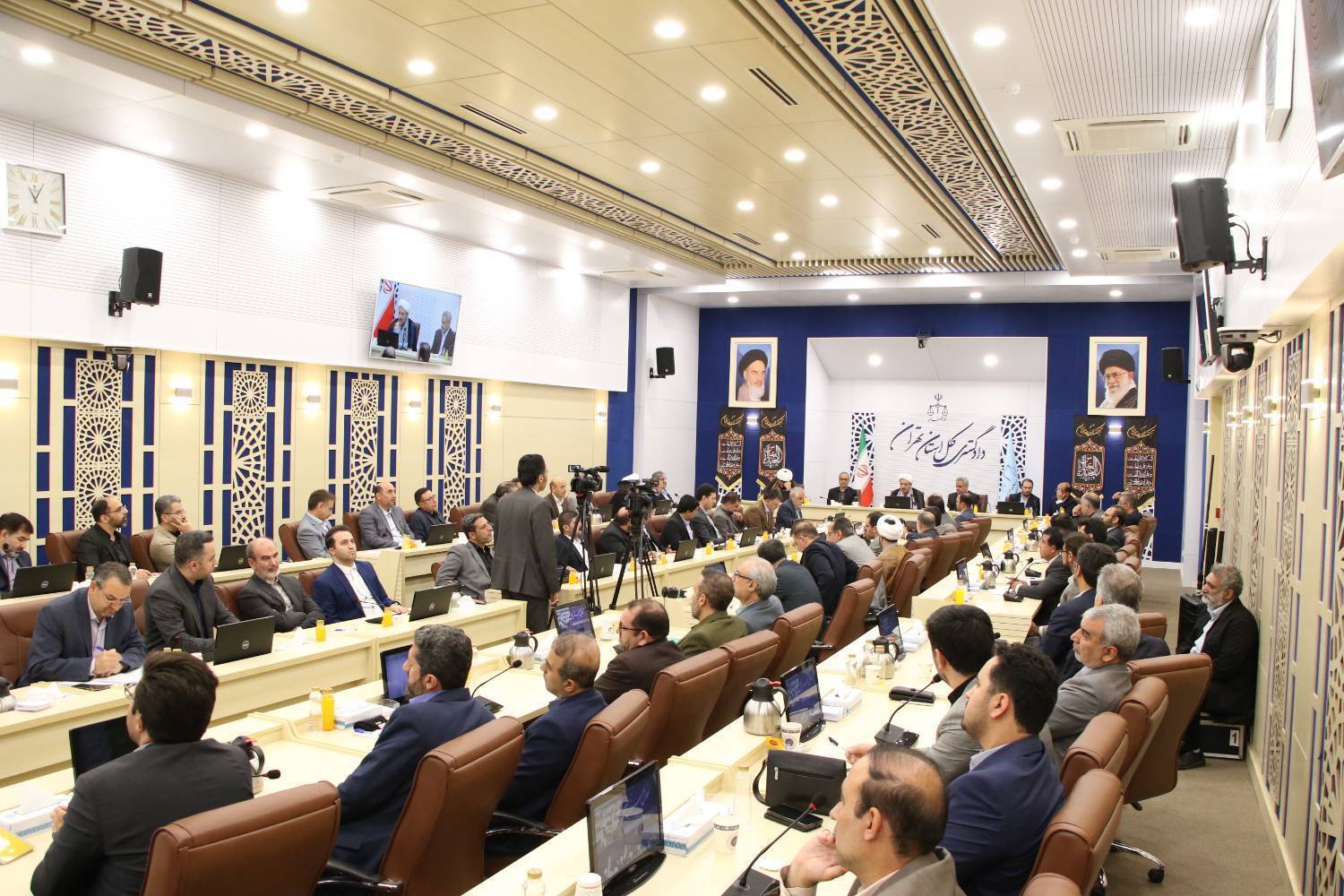 القاصی: تجدید اوقات بلاوجه منجر به کاهش نرخ رسیدگی میشود/ ماندگاری اشخاص در زندان صرفا بهدلیل خسارت تاخیر تادیه غیرقابل پذیرش است القاصی: تجدید اوقات بلاوجه منجر به کاهش نرخ رسیدگی میشود/ ماندگاری اشخاص در زندان صرفا بهدلیل خسارت تاخیر تادیه غیرقابل پذیرش است