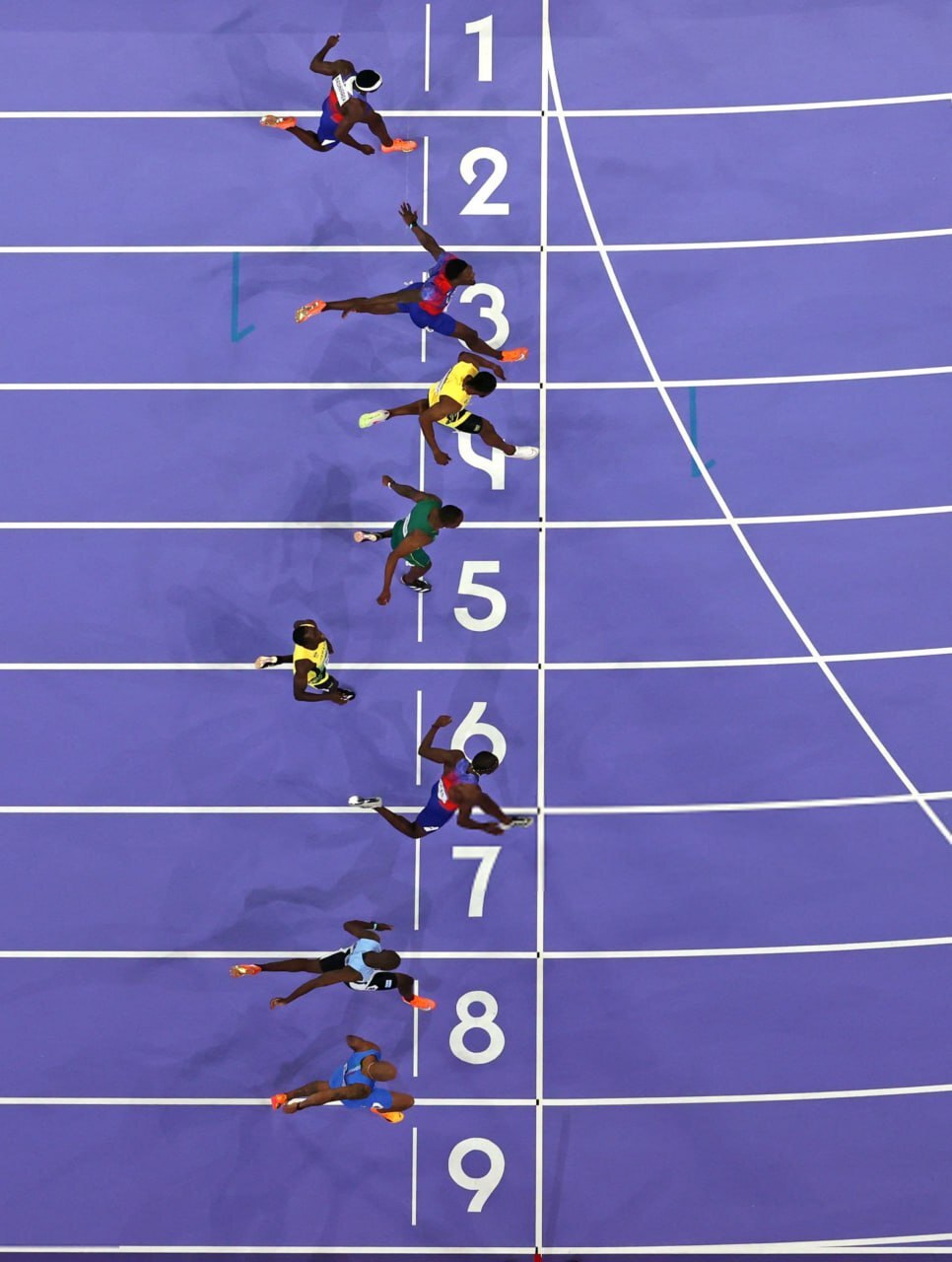 المپیک ۲۰۲۴| دونده آمریکایی سریع‌ترین مرد جهان شد/ طلا در ۵ هزارم ثانیه برای نوآ + عکس و فیلم