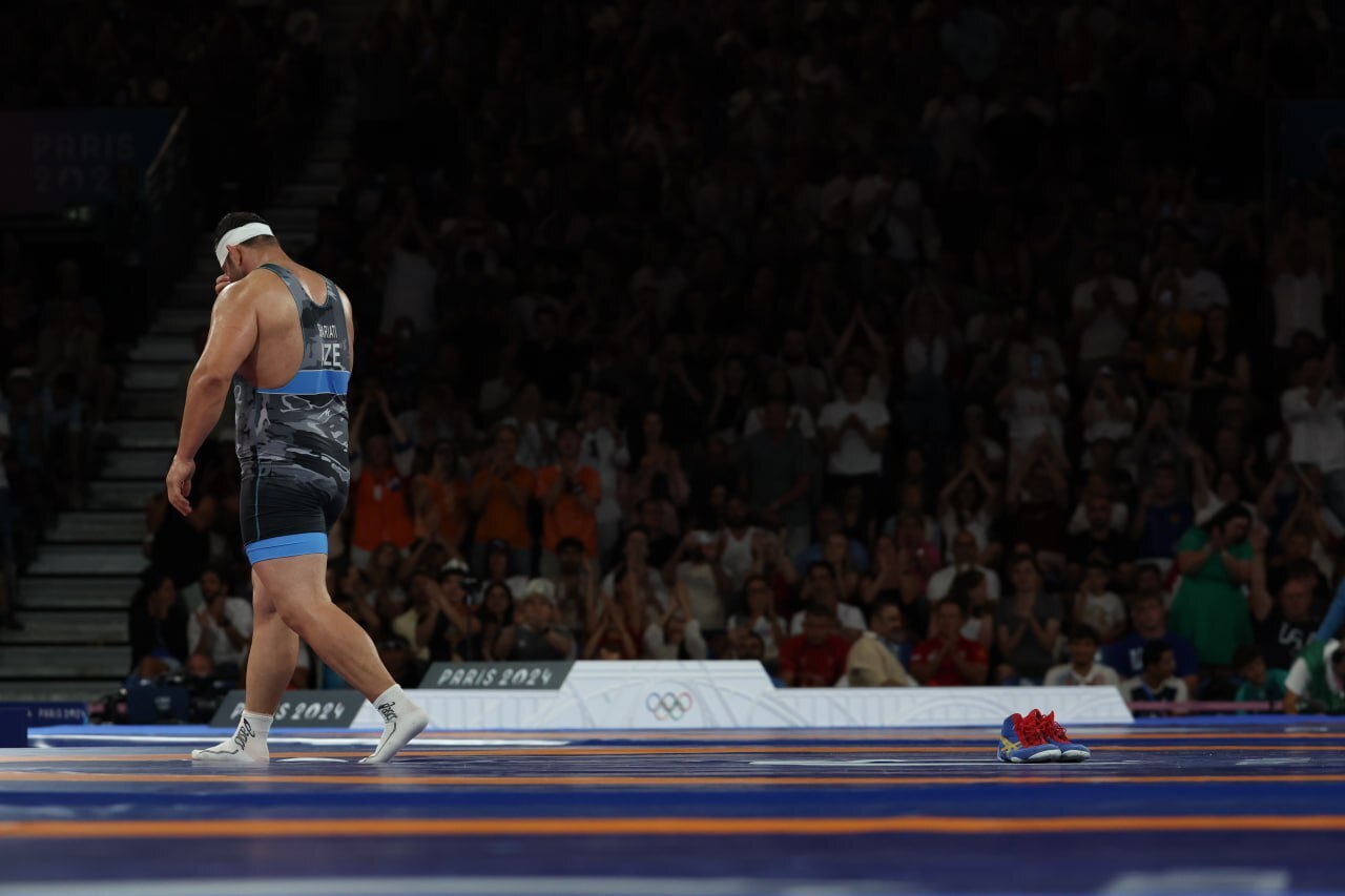 کشتیگیر ایرانیالاصل جمهوری آذربایجان از دنیای قهرمانی خداحافظی کرد + عکس و فیلم کشتیگیر ایرانیالاصل جمهوری آذربایجان از دنیای قهرمانی خداحافظی کرد + عکس و فیلم