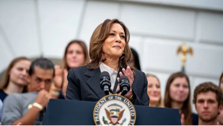 انتخابات آمریکا؛ هریس حمایت اکثریت دموکرات‌ها را کسب می‌کند