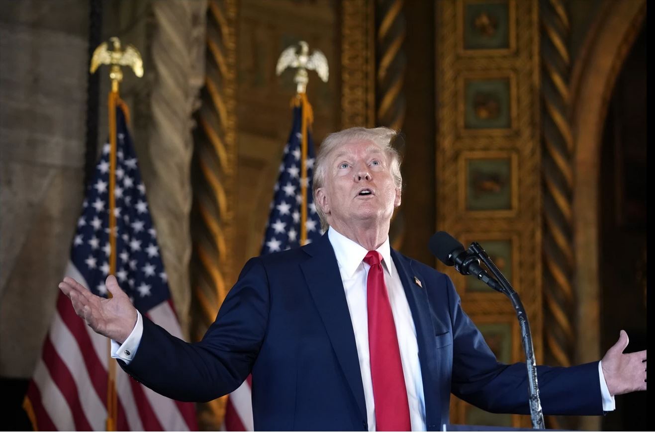 فرود اضطراری هواپیمای حامل ترامپ؛ هریس رویکرد خود را درباره مهاجران ارائه کرد