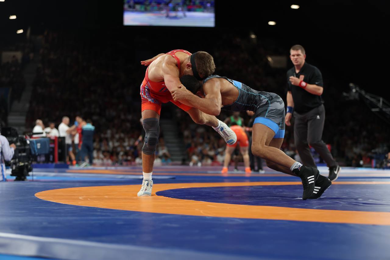 المپیک ۲۰۲۴| صعود تکواندوکار ایران با برتری مقابل ازبکستان/ شروع طوفانی عموزاد مقابل حرف نامدار آمریکایی و شکست آذرپیرا مقابل قهرمان جهان در گام نخست