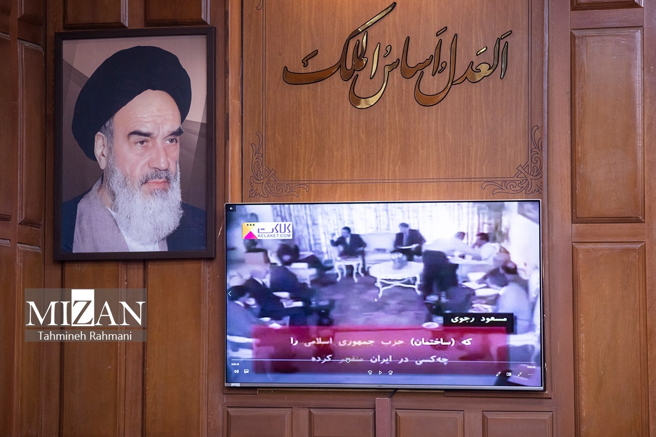 تعریفی خلاصه از واقعیت یک ادعای گروهک تروریستی منافقین؛ دشمن «دمو» و مدعی «کراسی»