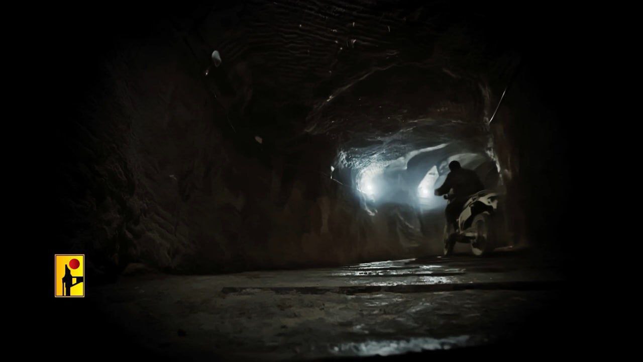 حزبالله لبنان از پایگاه زیرزمینی عماد۴ رونمایی کرد حزبالله لبنان از پایگاه زیرزمینی عماد۴ رونمایی کرد