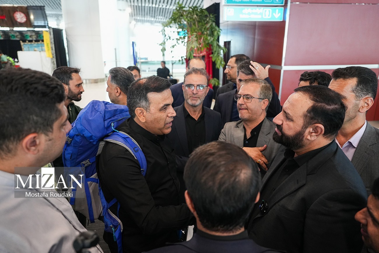 بازدید سرزده دادستان تهران از پایانه سلام فرودگاه امام‌خمینی (ره) / صالحی: گشت تعزیرات موظف به رصد مستمر وضعیت فروش بلیت اربعین است