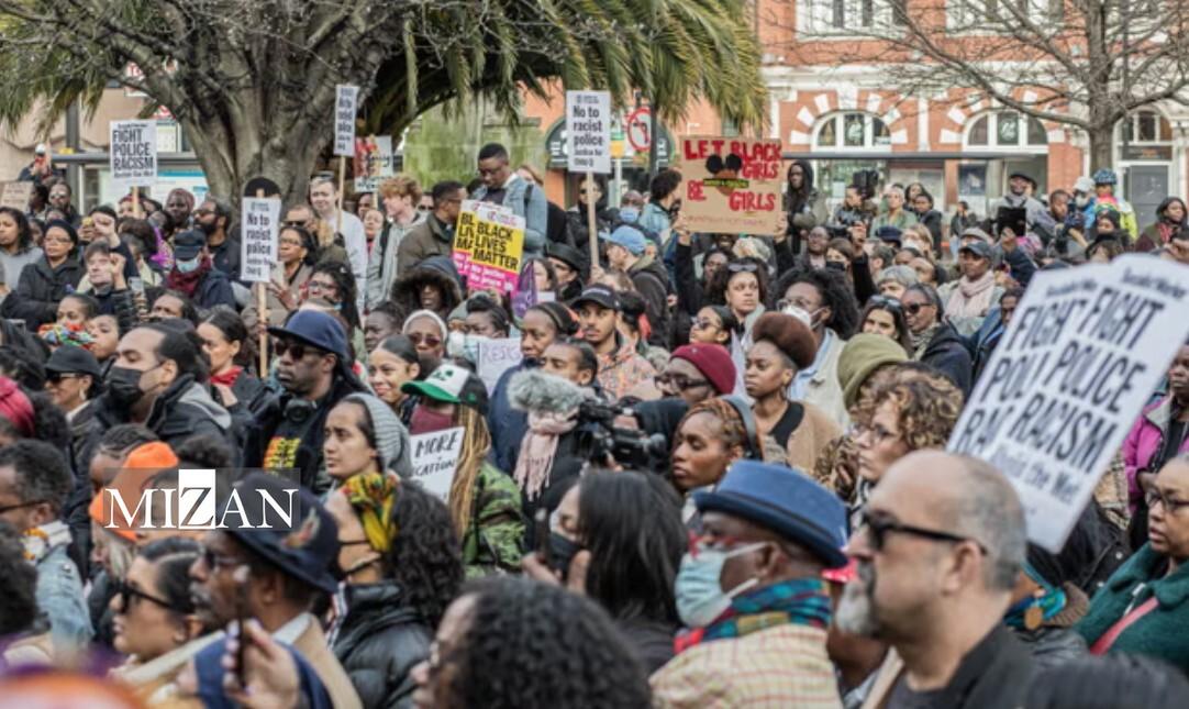 تداوم بازرسی‌های بدنی در پلیس انگلیس؛ کودکان سیاه‌پوست با نرخ نامتناسبی هدف قرار می‌گیرند