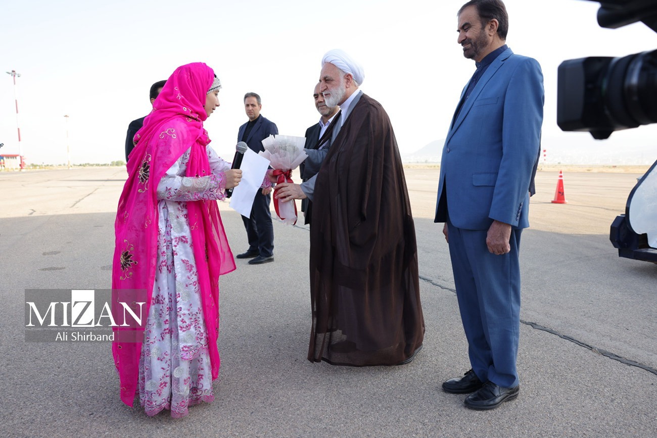 حجتالاسلام والمسلمین محسنی اژهای: مسائل و مشکلات حوزه قضایی استان چهارمحال و بختیاری را از نزدیک بررسی خواهیم کرد حجتالاسلام والمسلمین محسنی اژهای: مسائل و مشکلات حوزه قضایی استان چهارمحال و بختیاری را از نزدیک بررسی خواهیم کرد