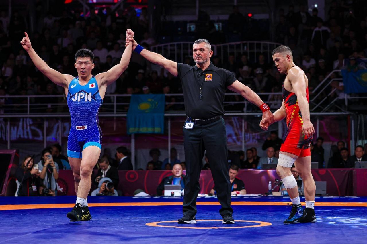 المپیک ۲۰۲۴| رقابت کاویانی‌نژاد و ساروی در روز دوم مسابقات کشتی/ نبرد‌های جذاب وزن ۷۷ کیلوگرم و تلاش الکسانیان برای طلای دوم