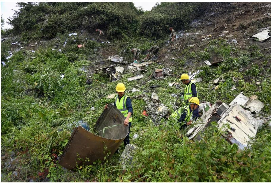 سقوط هواپیمای مسافربری در نپال؛ 18 نفر کشته شدند