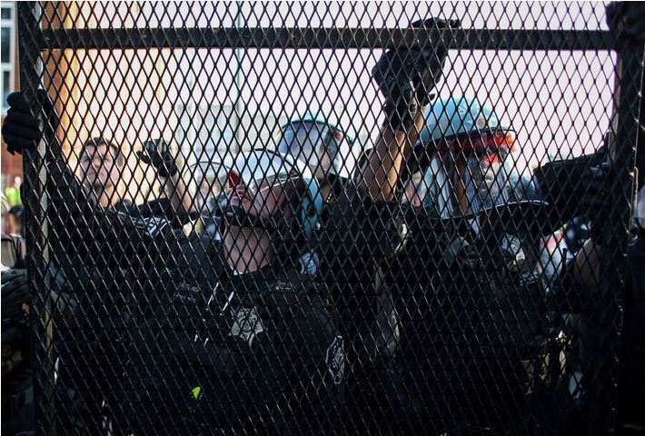 کنواسیون ملی حزب دموکرات آغاز به کار کرد؛ تظاهرات علیه حمایت واشنگتن از رژیم صهیونیستی