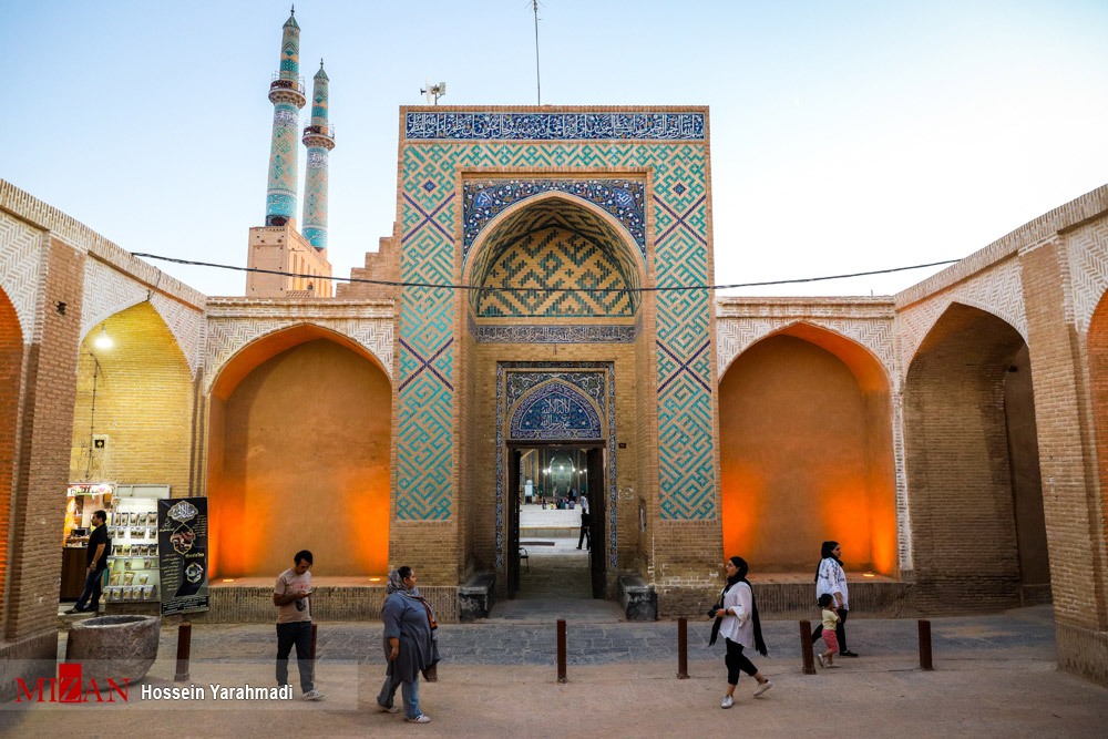 خانواده محور فعالیت‌های کانون مساجد است