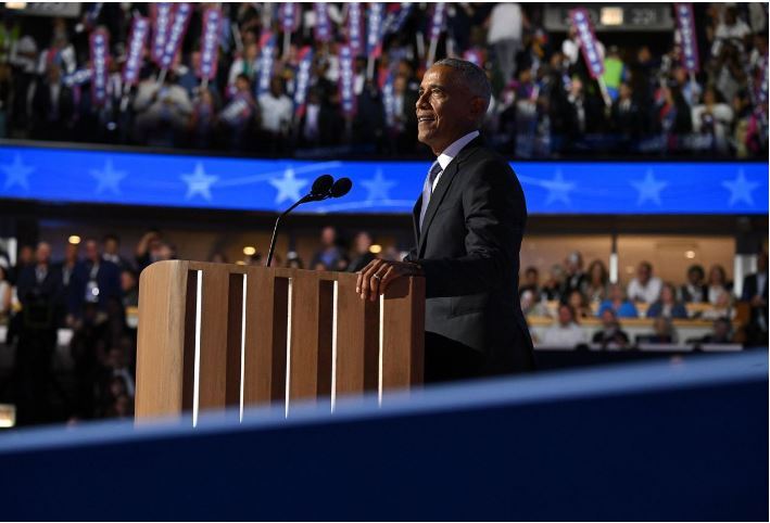 کنوانسیون ملی دموکرات‌ها در دومین شب؛ هریس و ترامپ یکدیگر را هدف حملات لفظی قرار دادند