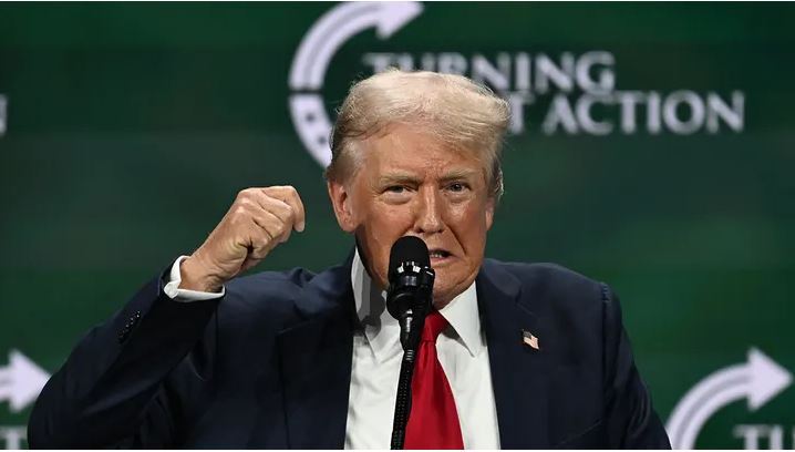 رقابت نزدیک نامزدهای انتخاباتی در ایالت‌های کلیدی آمریکا؛ ترامپ پیشتاز نظرسنجی‌ها شد