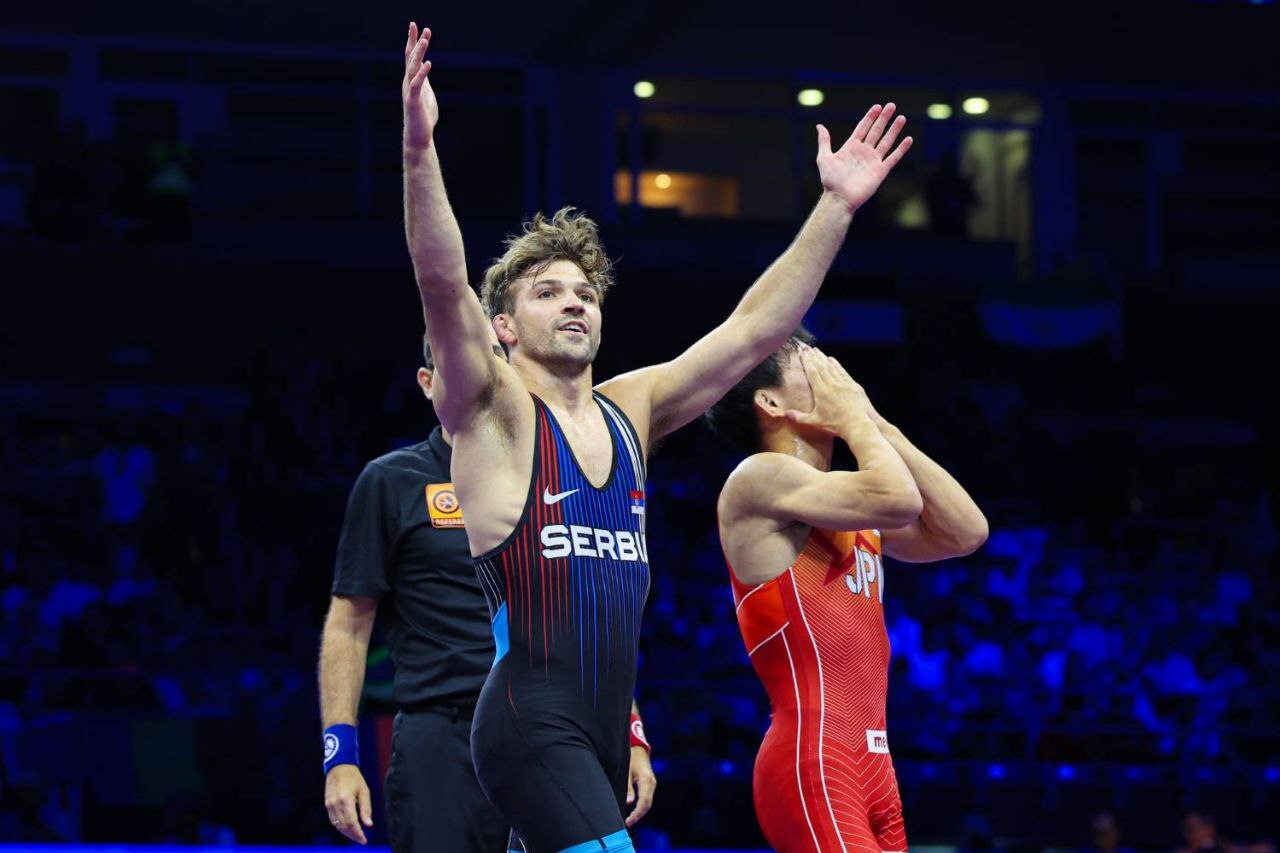 المپیک ۲۰۲۴| روز چهارم مسابقات کشتی المپیک/ نبرد مدعیان سبک وزن و تلاش یزدانی برای تاریخ‌سازی در غیاب تیلور