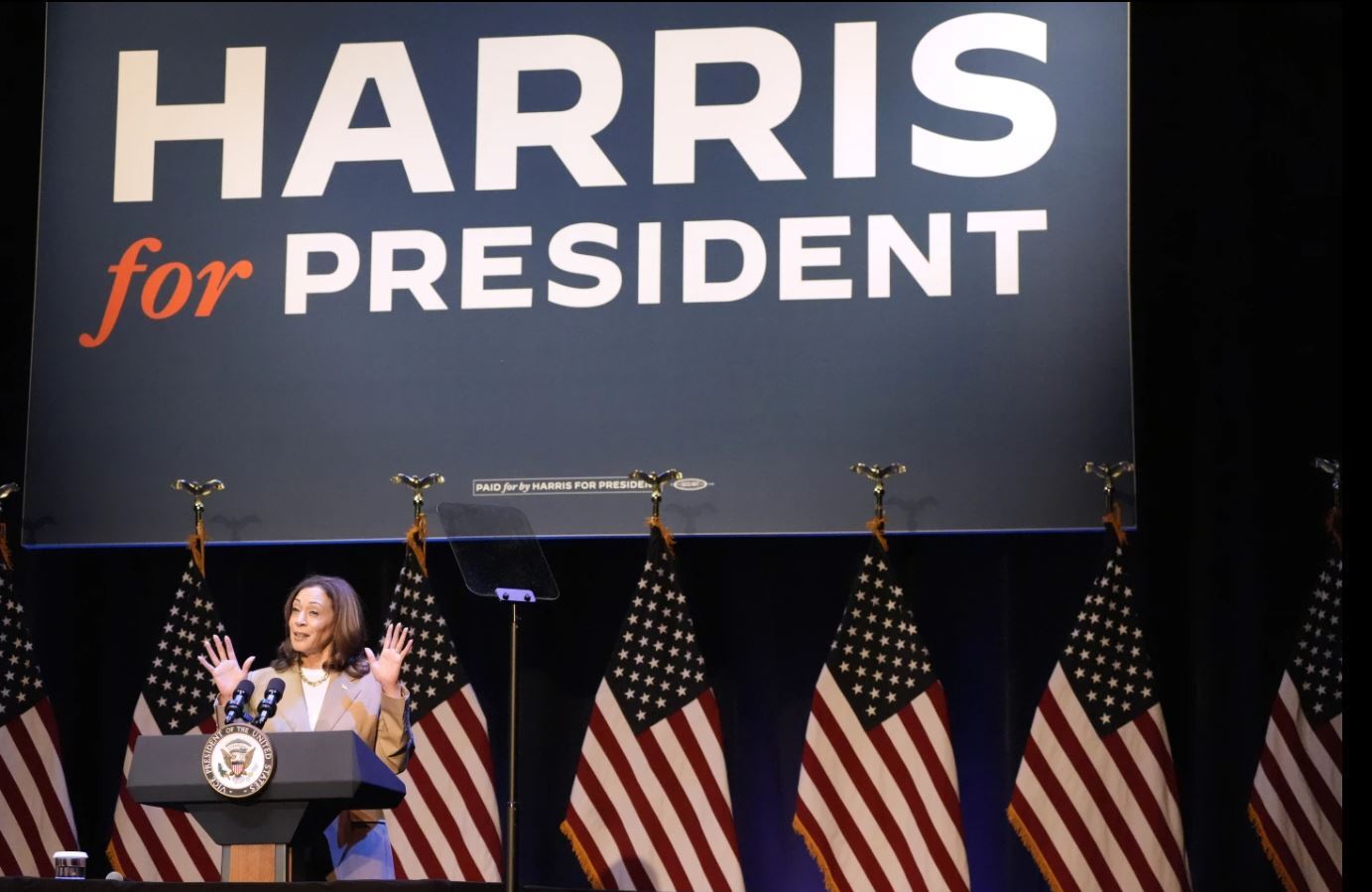 گردهمایی انتخاباتی نامزدهای جمهوری‌خواه و دموکرات؛ بیانیه اف‌بی‌آی در مورد ترور نافرجام ترامپ