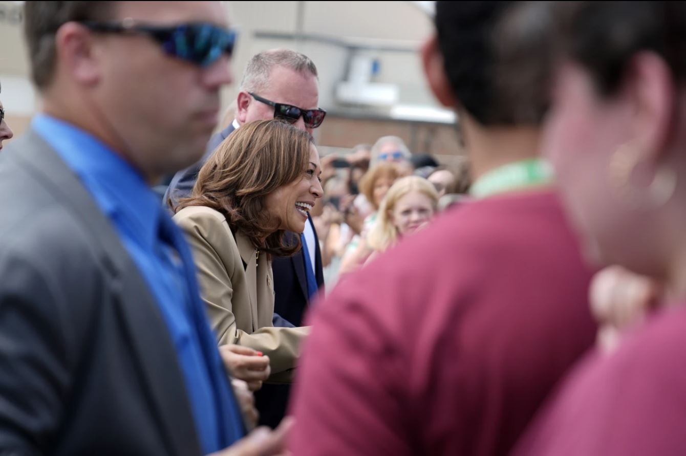 گردهمایی انتخاباتی نامزدهای جمهوری‌خواه و دموکرات؛ بیانیه اف‌بی‌آی در مورد ترور نافرجام ترامپ