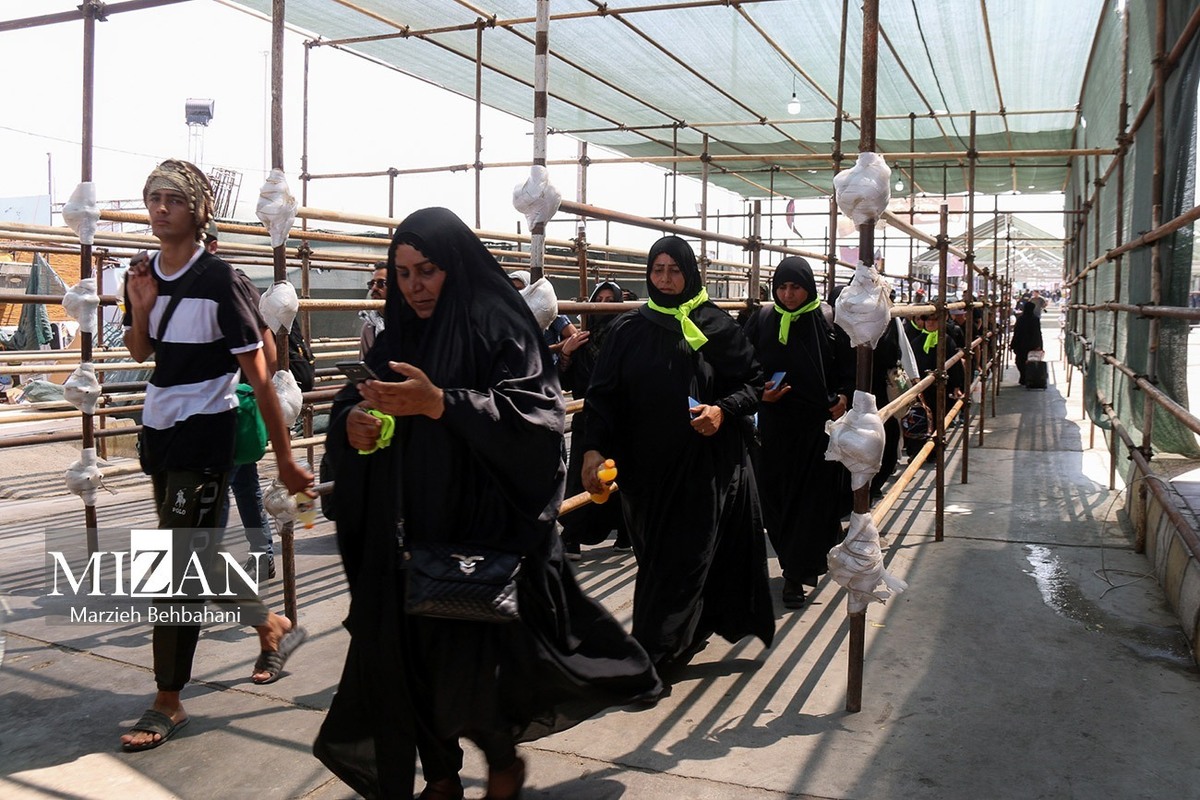 توصیههایی برای پیشگیری از گرمازدگی در پیادهروی اربعین توصیههایی برای پیشگیری از گرمازدگی در پیادهروی اربعین