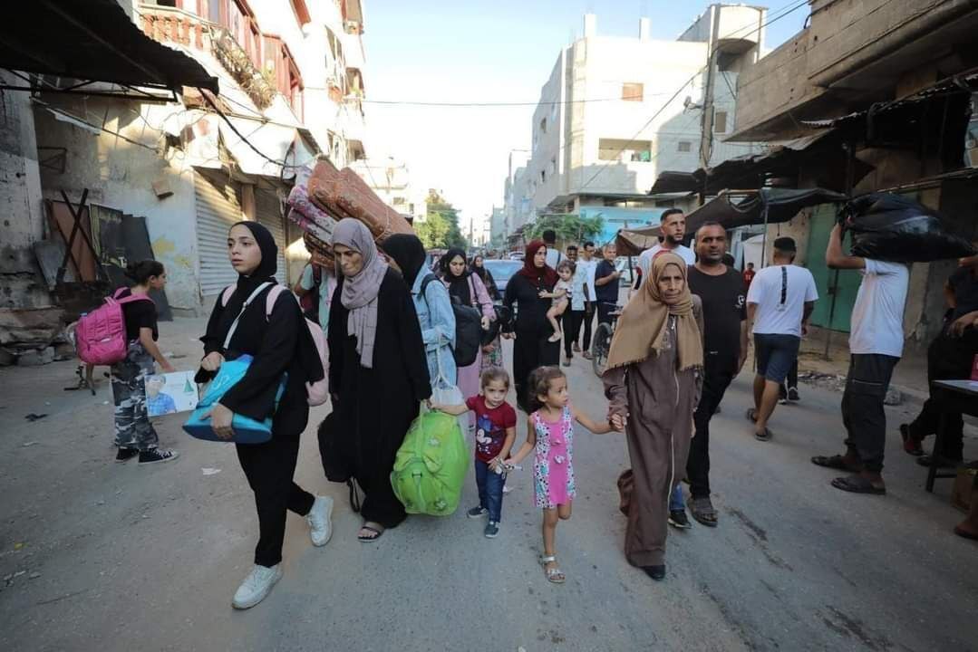 رژیم صهیونیستی منازل مسکونی را در النصیرات به آتش کشید؛ هشدار تخلیه برای ساکنان چند منطقه رژیم صهیونیستی منازل مسکونی را در النصیرات به آتش کشید؛ هشدار تخلیه برای ساکنان چند منطقه