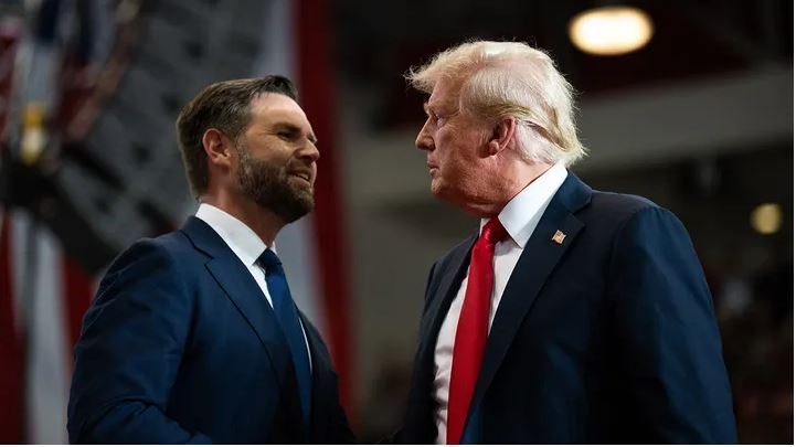 سیاست خارجی ترامپ و هریس؛ نگاه ۲ نامزد انتخابات آمریکا به تحولات بین‌المللی چیست؟