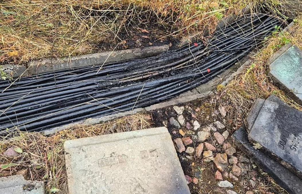 فرانسه نقص در شبکه ریلی را خرابکاری خواند؛ اختلال در شبکه فیبر نوری فرانسه نقص در شبکه ریلی را خرابکاری خواند؛ اختلال در شبکه فیبر نوری