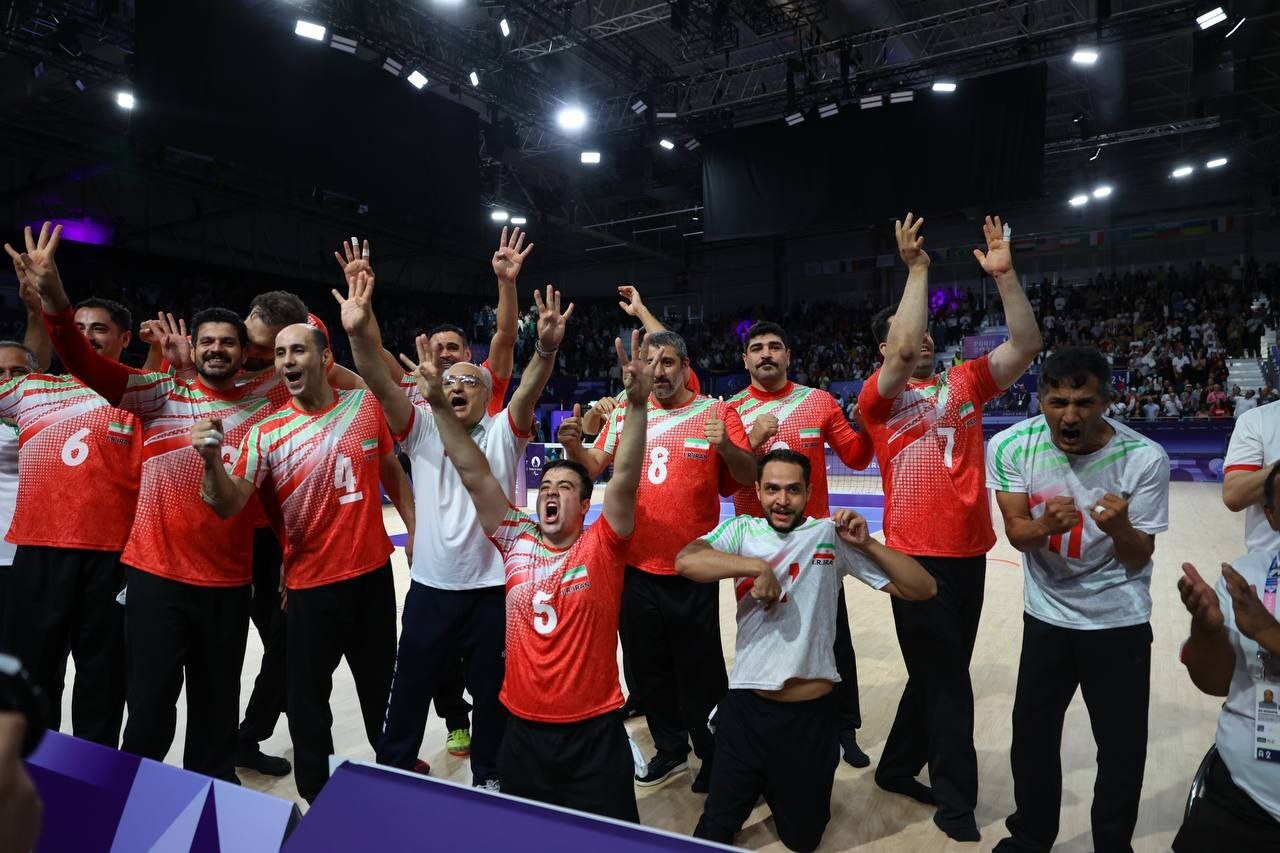 پارالمپیک ۲۰۲۴| روح‌الله رستمی طلای چهارم کاروان ایران را به ارمغان آورد/ صفرزاده به نیمه‌نهایی دو ۲۰۰ متر زنان رسید + جدول مسابقات