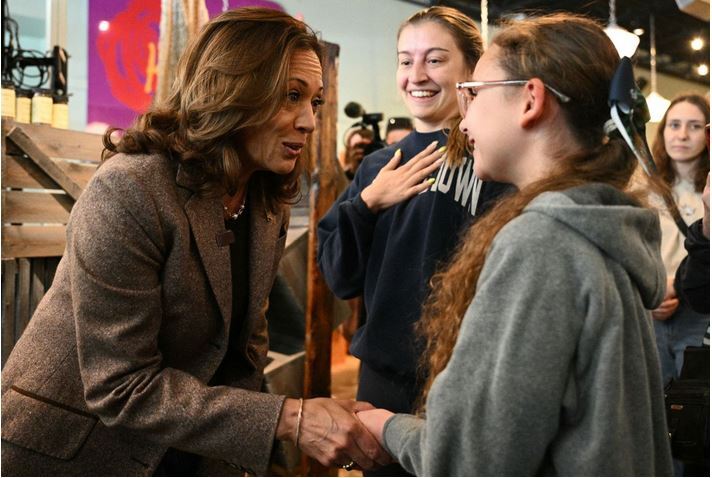 ادامه کارزارهای نامزدهای انتخاباتی؛ ترامپ خواستار برکناری هریس شد