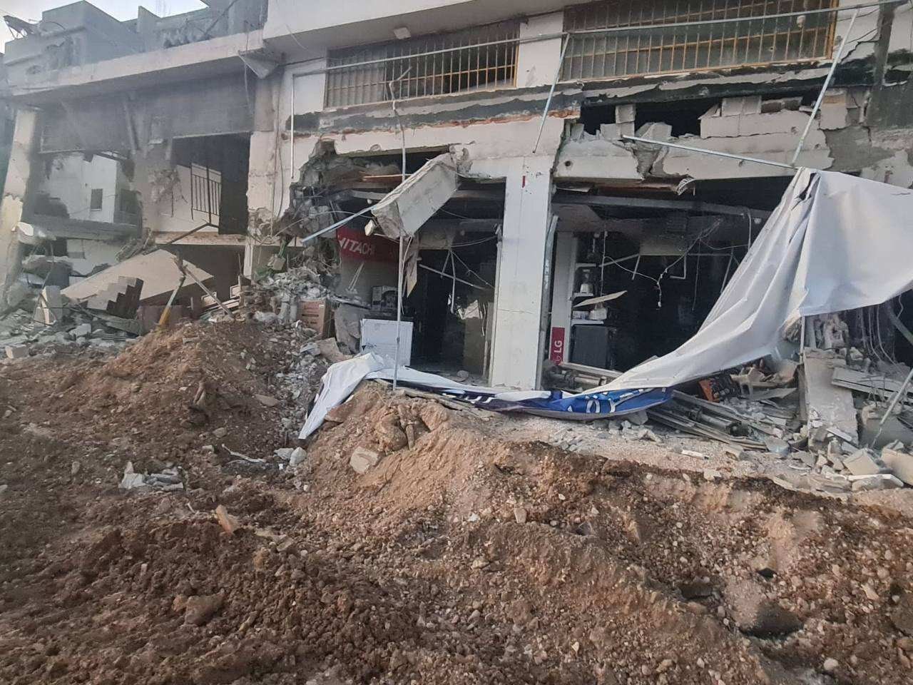 بمباران منازل مسکونی در خانیونس؛ ۳ نظامی صهیونیست به هلاکت رسیدند بمباران منازل مسکونی در خانیونس؛ ۳ نظامی صهیونیست به هلاکت رسیدند