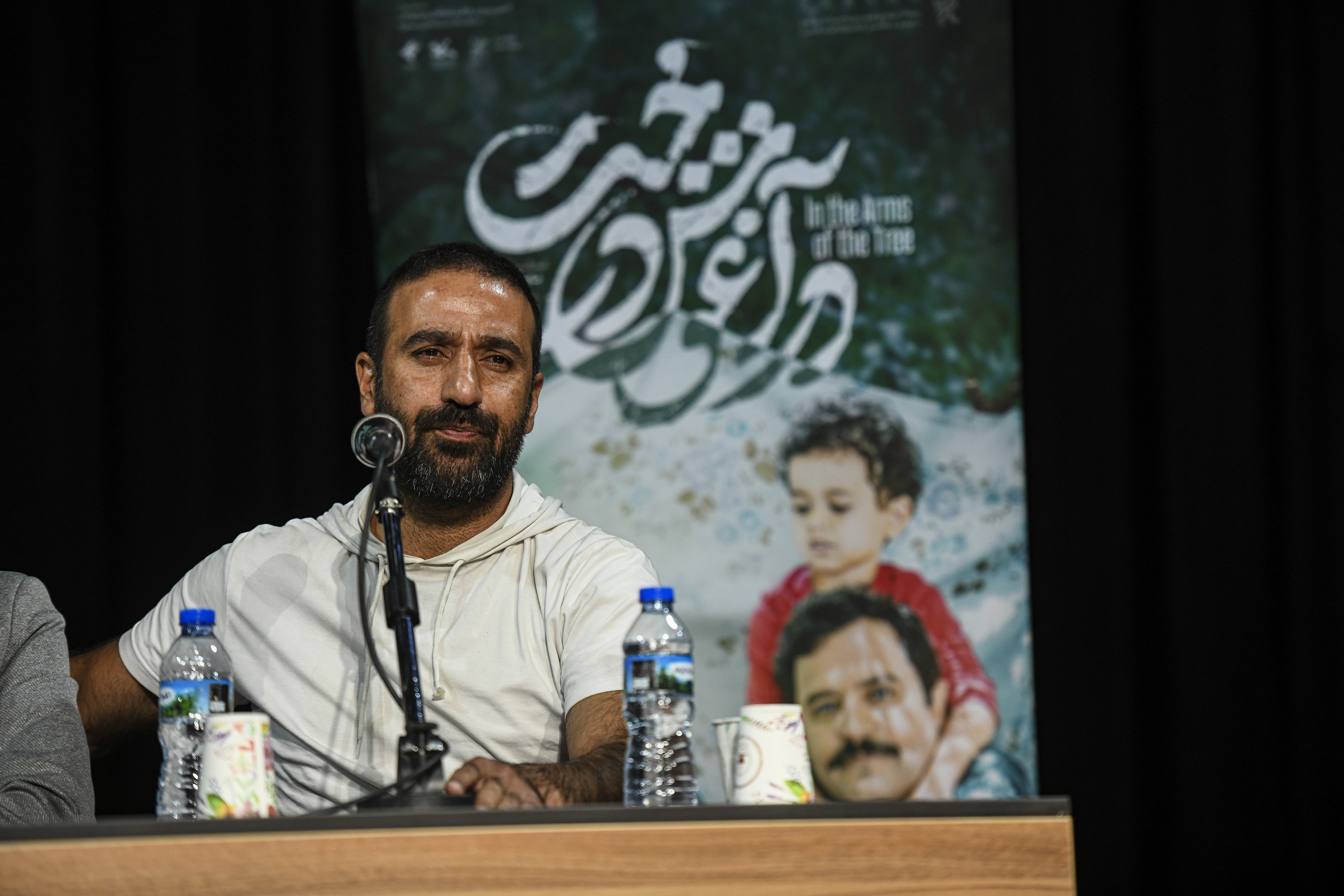 اظهار‌نظر کارشناسان، مشاوران و وکلای قوه قضاییه درباره «در آغوش درخت» 