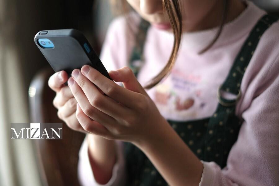 نقش اینستاگرام در نقض حقوق کودکان و نوجوانان