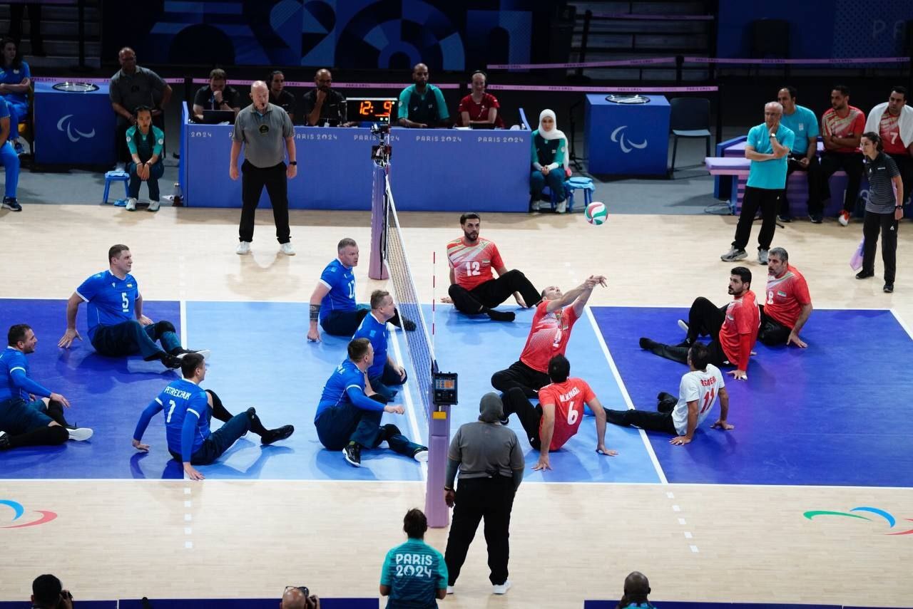 پارالمپیک ۲۰۲۴| صادقیانپور به نیمه نهایی نرسید/ پیروزی مقتدرانه گلبال ایران برابر میزبان/ میرشفیعی در تپانچه بادی هشتم شد پارالمپیک ۲۰۲۴| صادقیانپور به نیمه نهایی نرسید/ پیروزی مقتدرانه گلبال ایران برابر میزبان/ میرشفیعی در تپانچه بادی هشتم شد