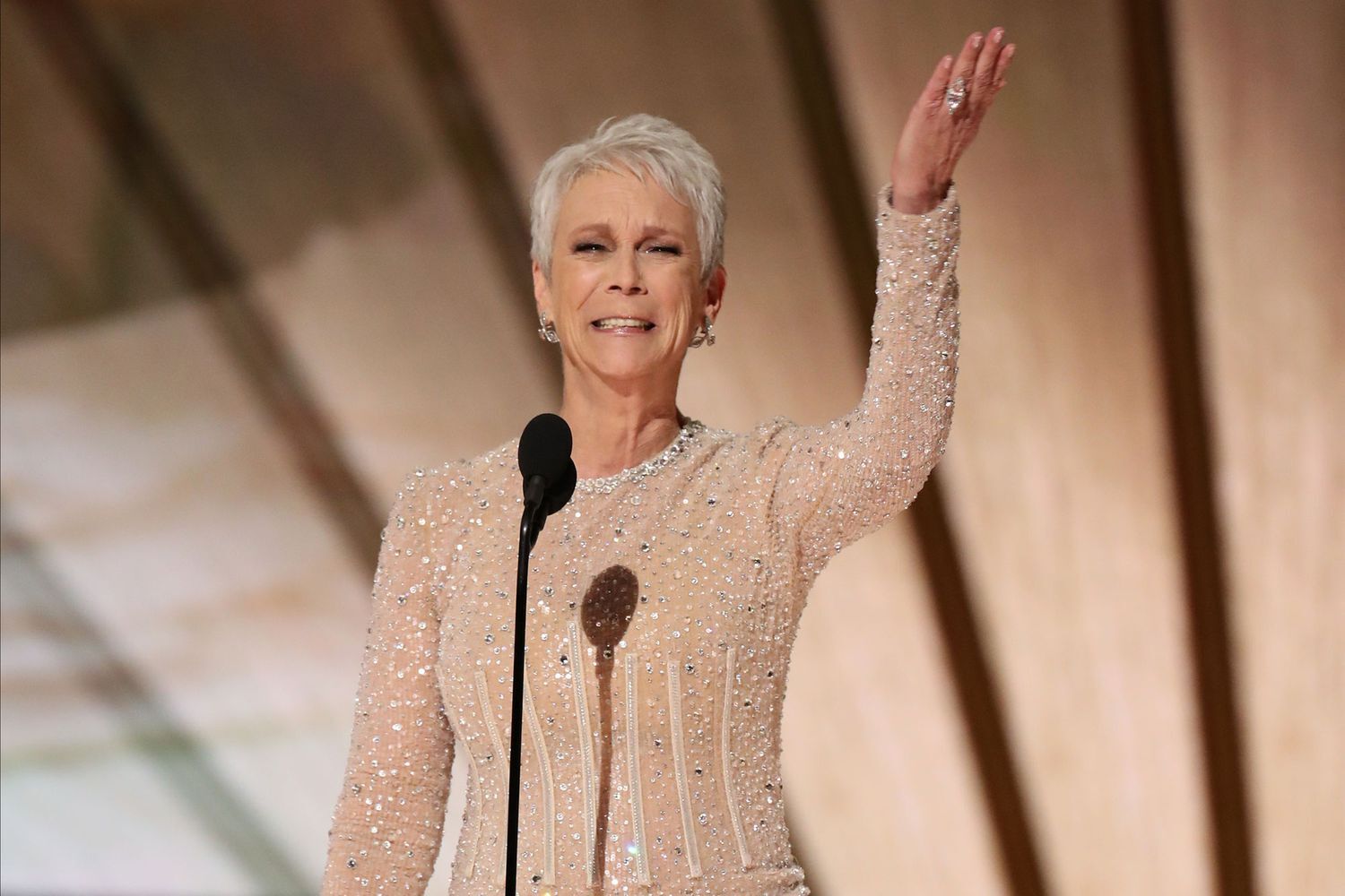 کدام سلبریتی‌ها طرفدار کاملا هریس هستند؟