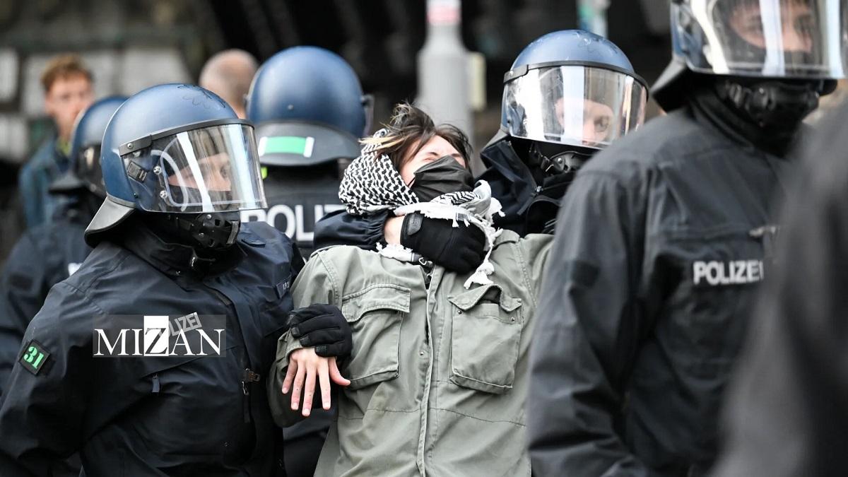 آلمان علیه آزادی بیان؛ یورش پلیس به خانههای حامیان فلسطین آلمان علیه آزادی بیان؛ یورش پلیس به خانههای حامیان فلسطین