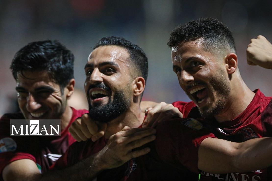 آغاز تنور داغ هفته هفتم لیگ برتر و جنگ برای تصاحب میانه جدول + فیلم و عکس آغاز تنور داغ هفته هفتم لیگ برتر و جنگ برای تصاحب میانه جدول + فیلم و عکس