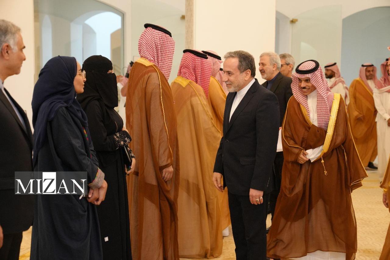 سفر وزیر امور خارجه به عربستان؛ عراقچی و بن فرحان دیدار کردند